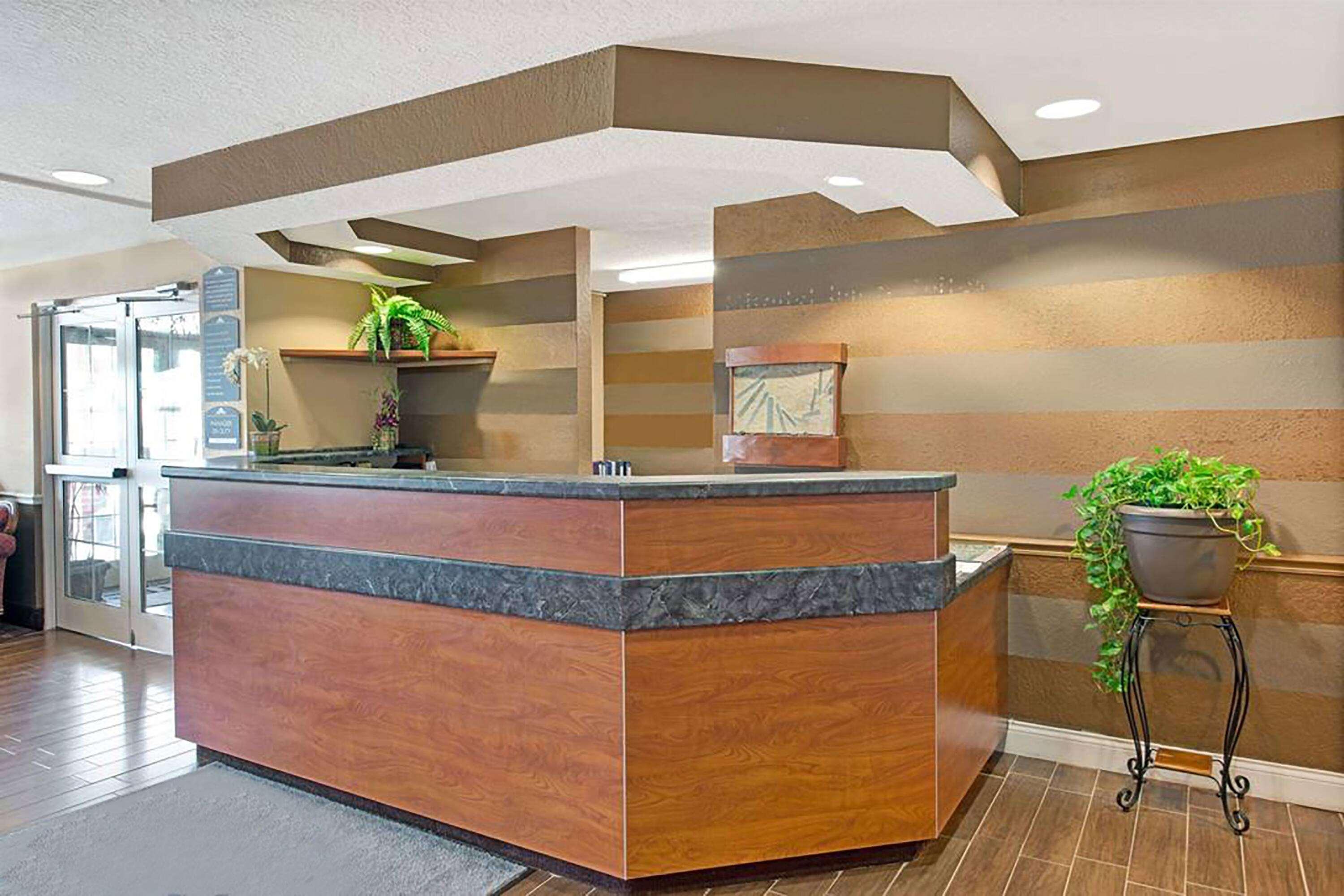 Super 8 By Wyndham San Antonio Downtown Ne Hotel Ngoại thất bức ảnh