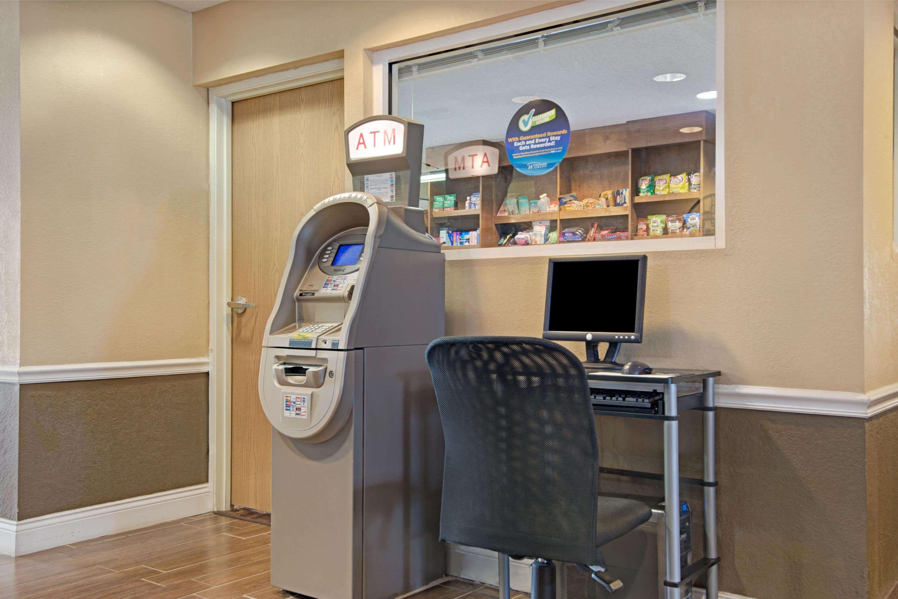 Super 8 By Wyndham San Antonio Downtown Ne Hotel Ngoại thất bức ảnh